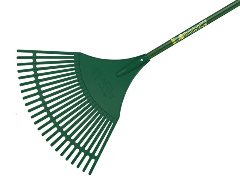 BUL7128 - Evergreen Plastic Leaf Rake Aluminium Shaft