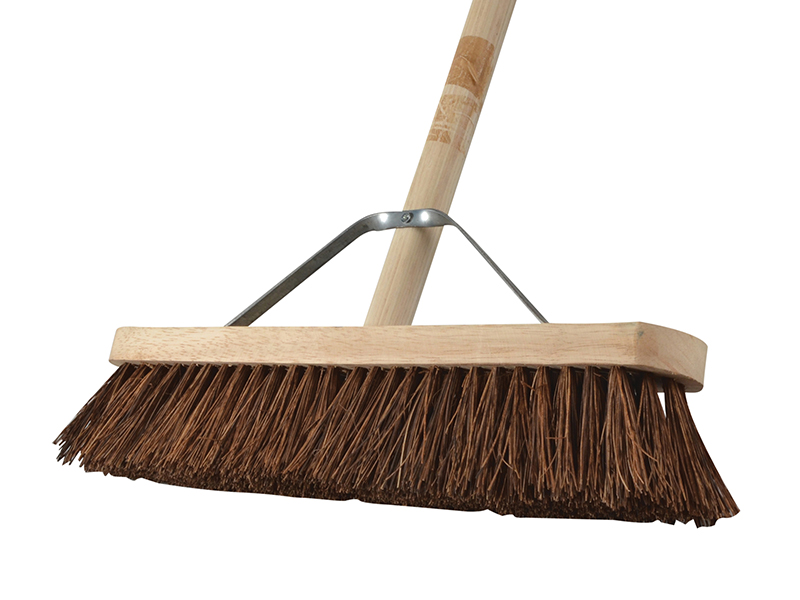 FAIBRBAS18H - Stiff Bassine Broom 450mm (18in) + Handle & Stay