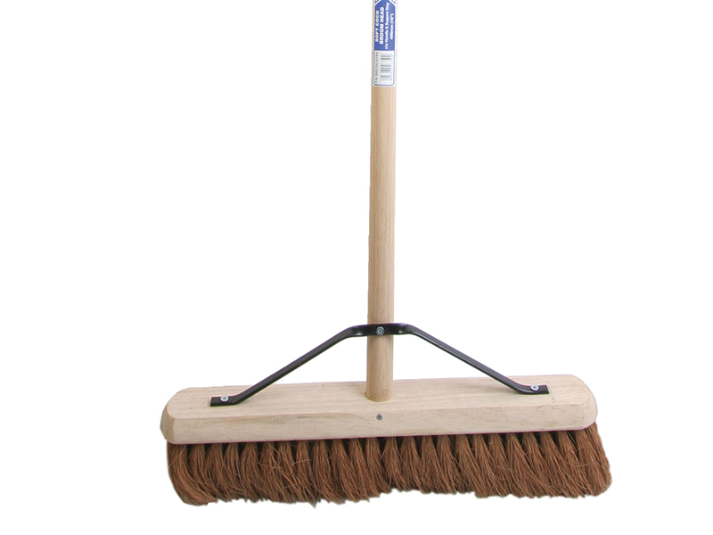 FAIBRCOCO18H - Broom Soft Coco 450mm (18in) + Handle & Stay