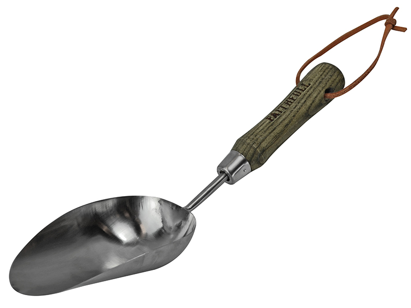 FAIPRESHSCOP - Prestige Stainless Steel Hand Scoop Ash Handle