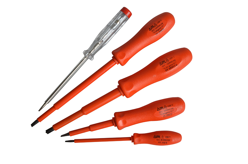 ITL02150 - Insulated Screwdriver Set of 5