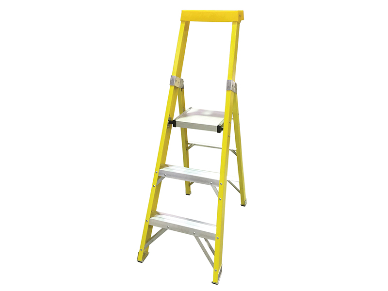 GRP Platform Steps Platform Height 0.82m 3 Rungs